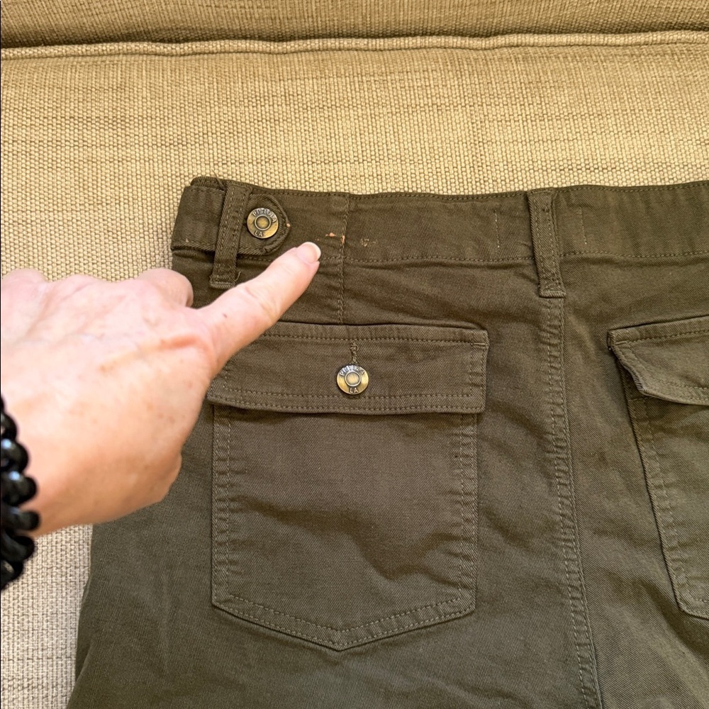 Pistola Utility Shorts Khaki Rear Flap Button Close pockets 3.5” inseam - Picture 4 of 12